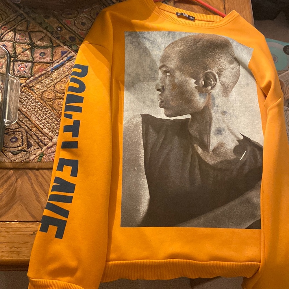 Zara Sweatshirt